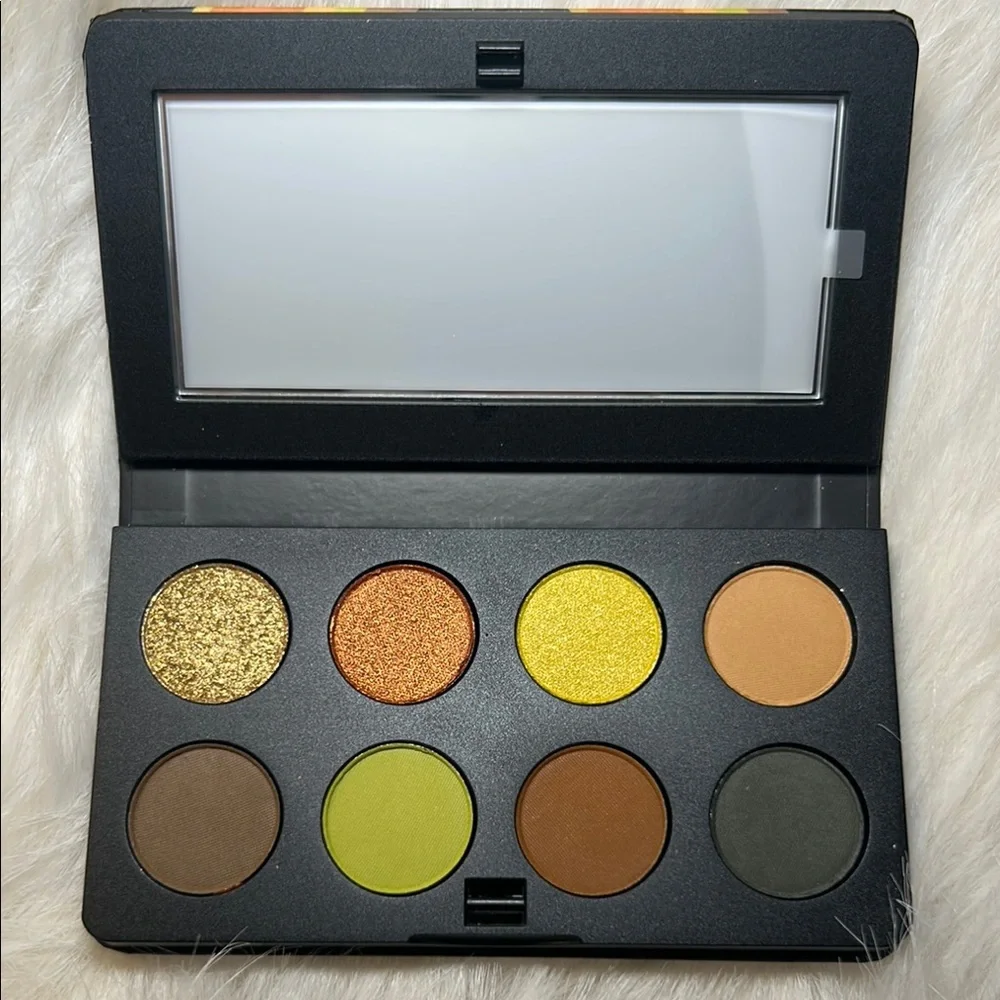 Smashbox Always On Mood Board Eyeshadow Palette